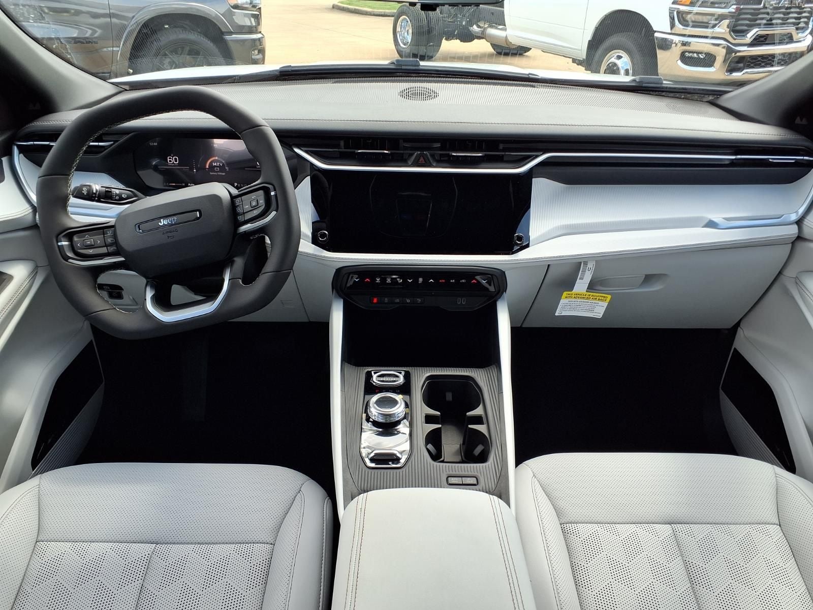 2026 Jeep Cherokee Overland