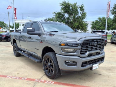 2025 RAM 2500 Big Horn 4X4 NIGHT EDITION