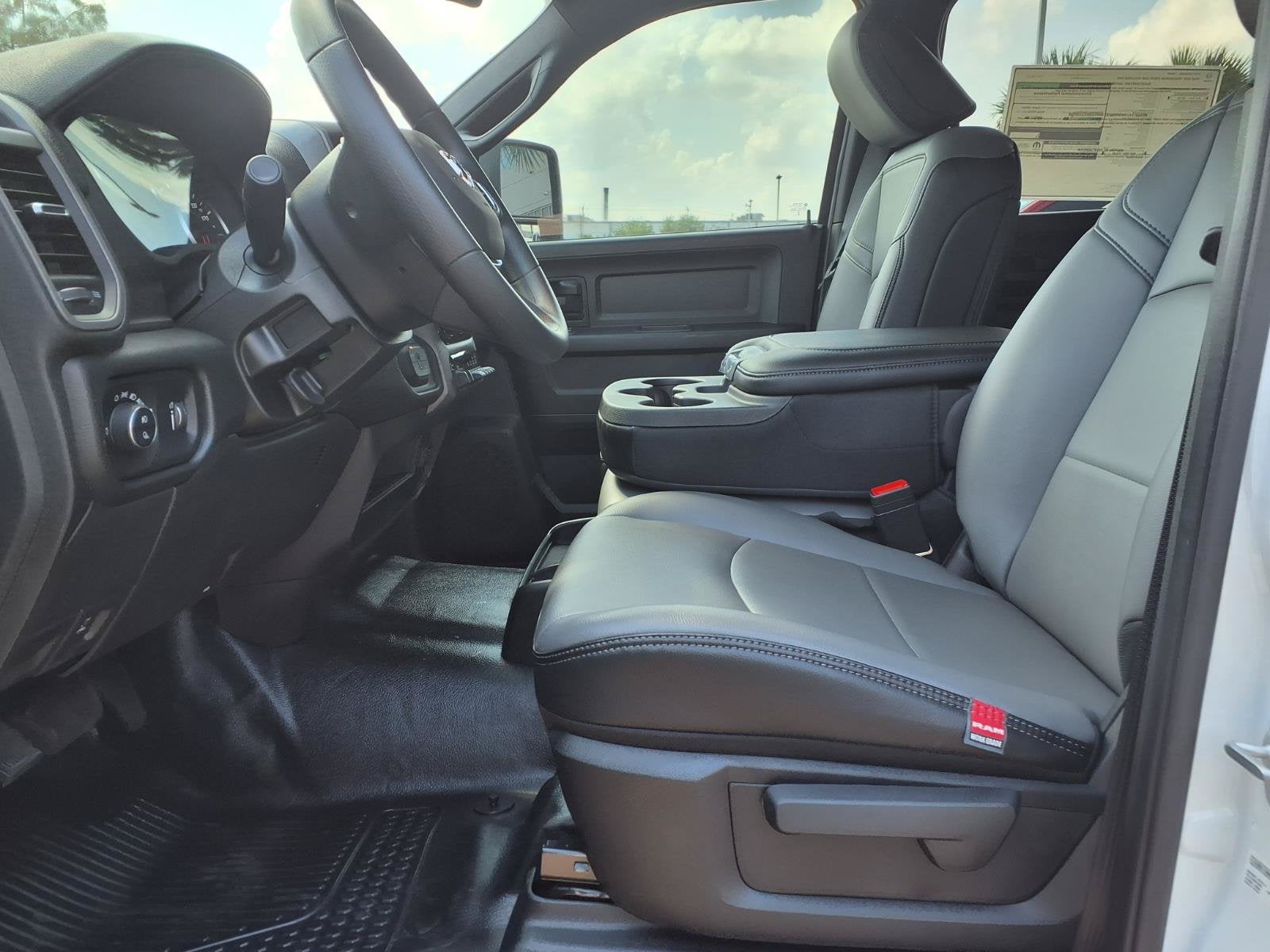 2027 RAM 3500 Tradesman