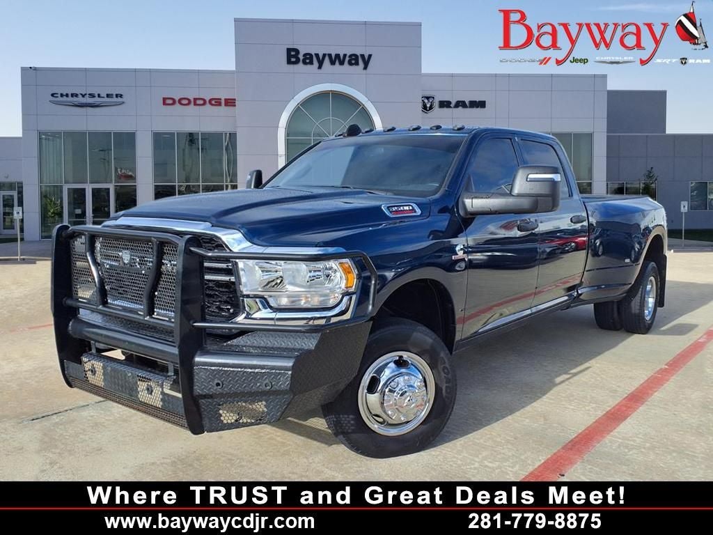 2024 RAM 3500 Tradesman 4X4 DUALLY