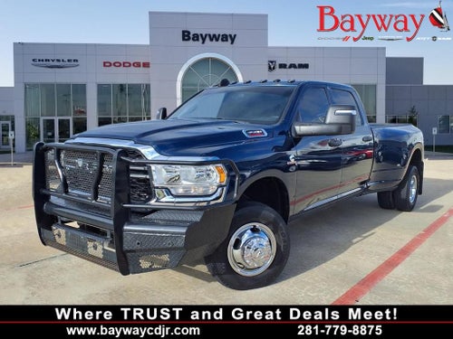 2024 RAM 3500 Tradesman 4X4 DUALLY