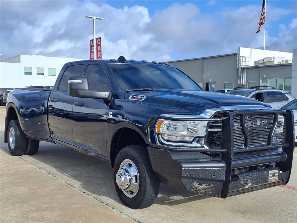 2024 RAM 3500 Tradesman 4X4 DUALLY