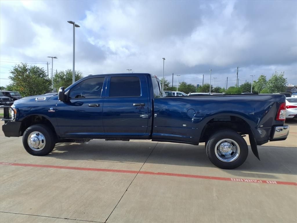 2024 RAM 3500 Tradesman 4X4 DUALLY