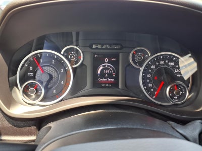 2025 RAM 3500 Big Horn DUALLY 4X4