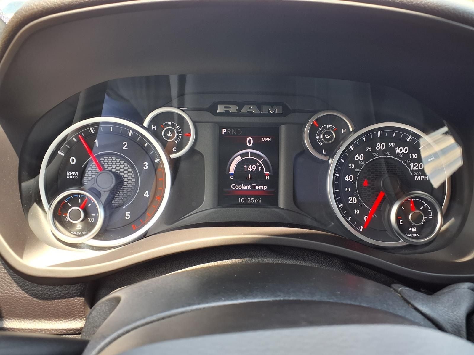 2025 RAM 3500 Big Horn DUALLY 4X4