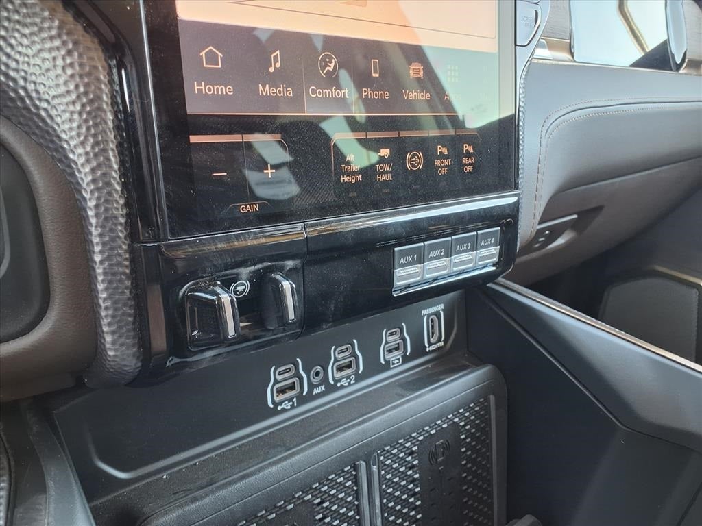 2025 RAM 3500 Limited