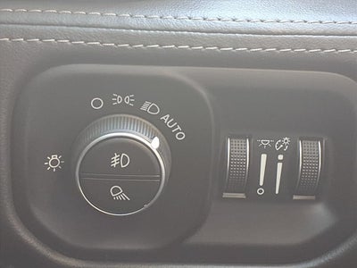 2020 RAM 2500 Limited 4X4 BLACK APPEARANCE PKG