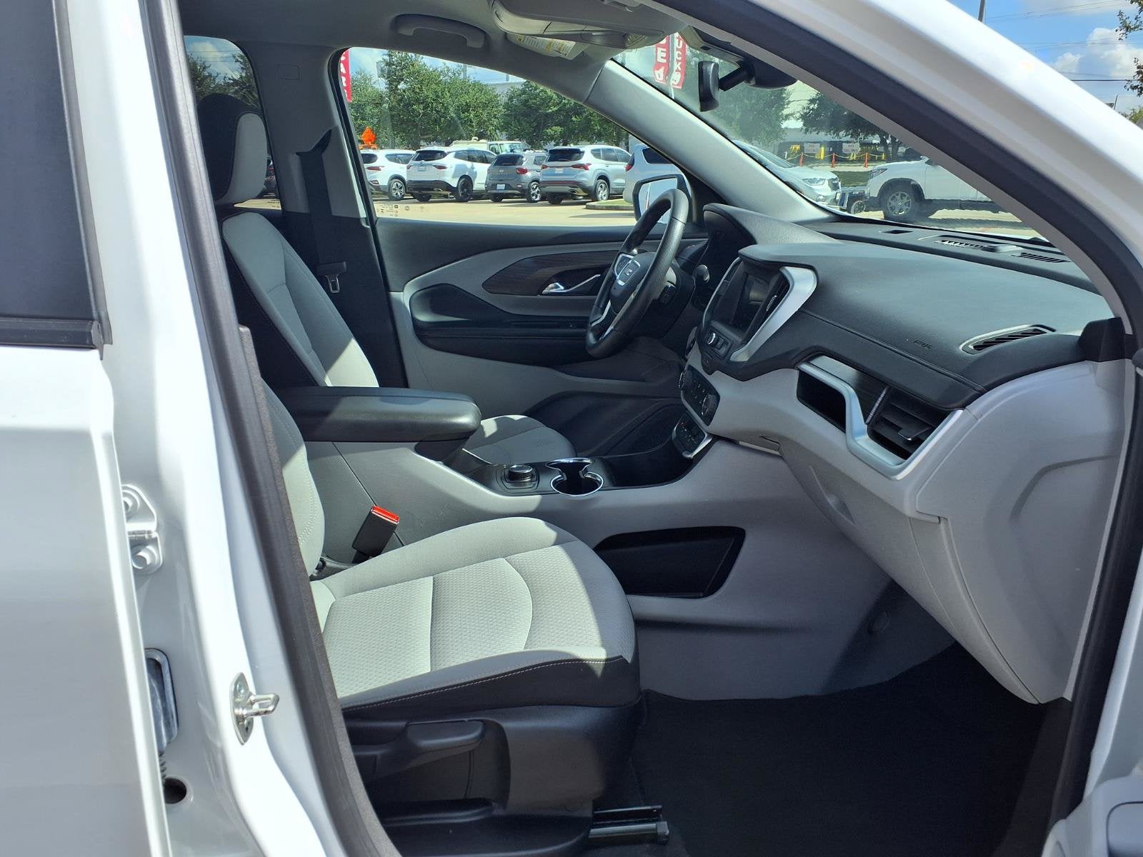 2024 GMC Terrain SLE PRO SAFETY