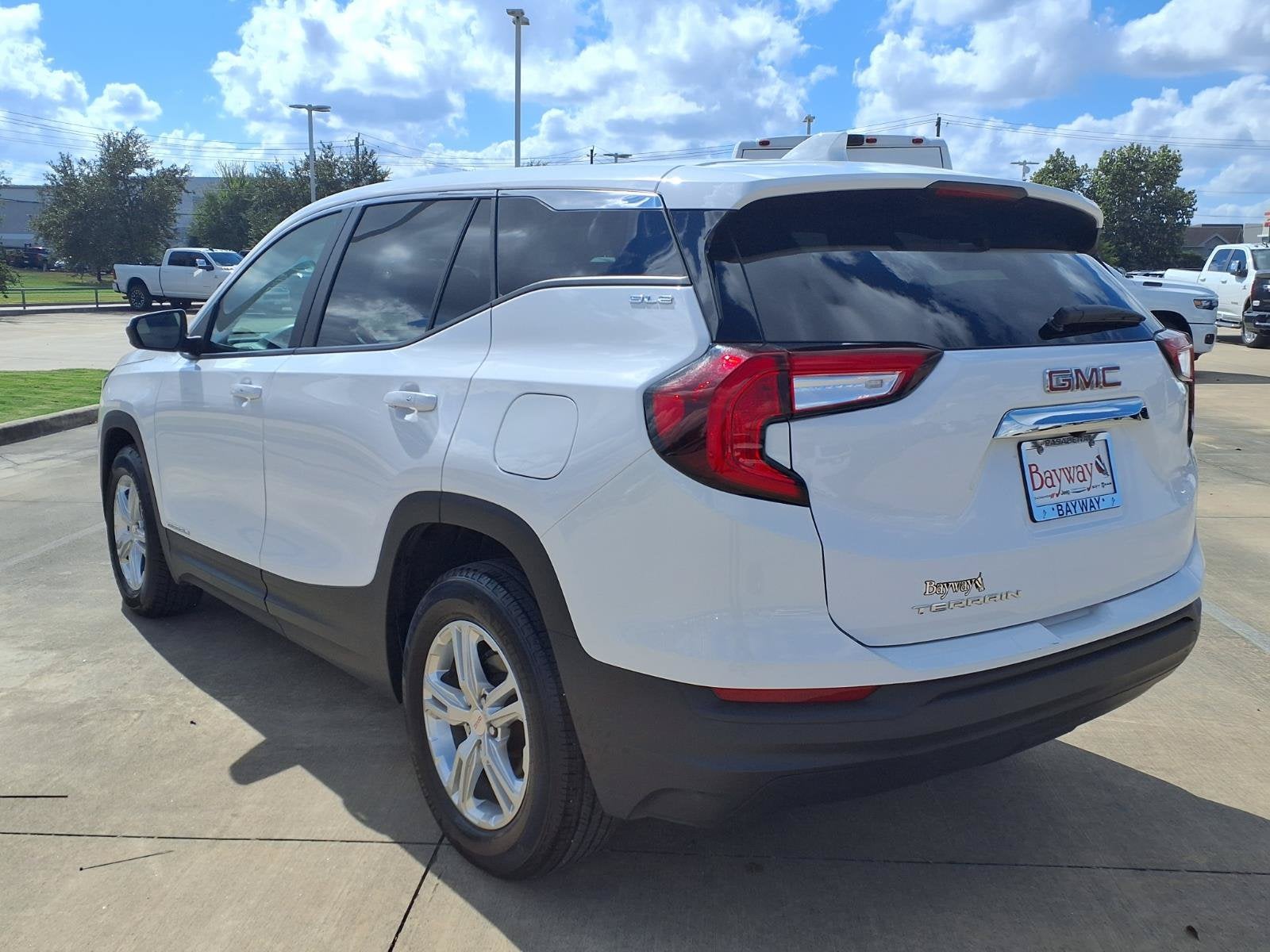 2024 GMC Terrain SLE PRO SAFETY