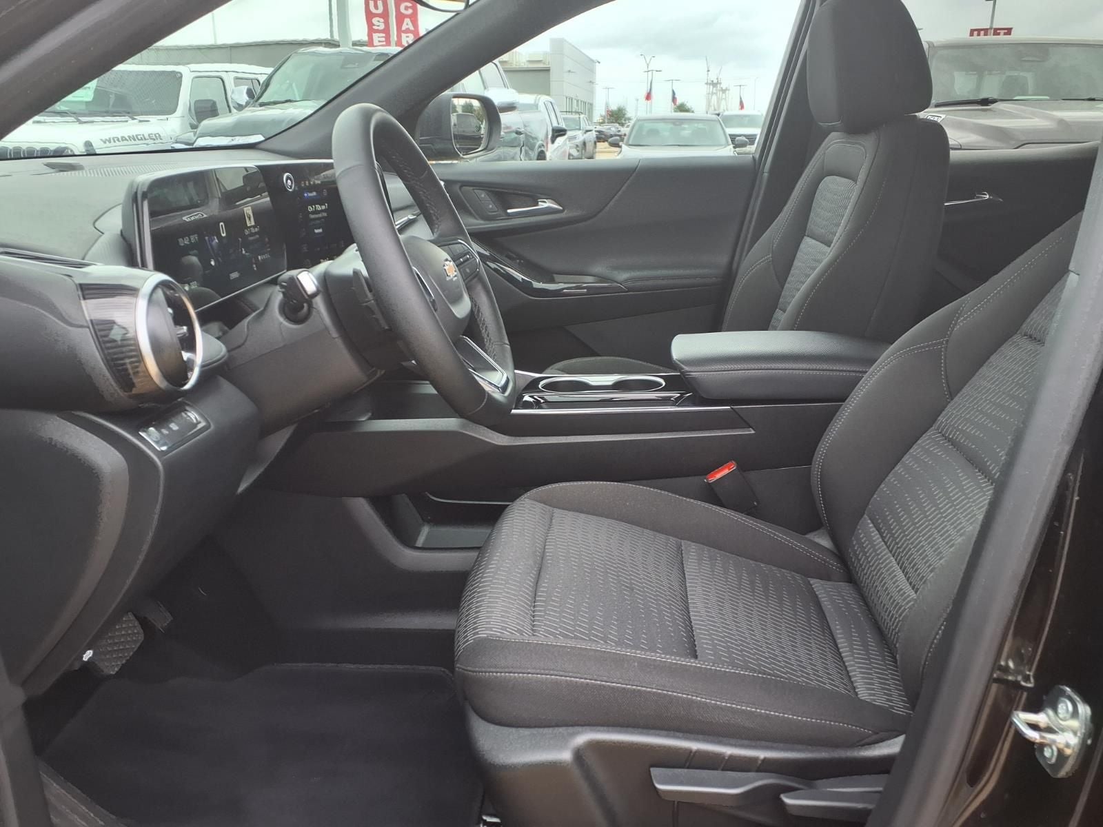 2025 Chevrolet Equinox LT ENHANCED SAFETY