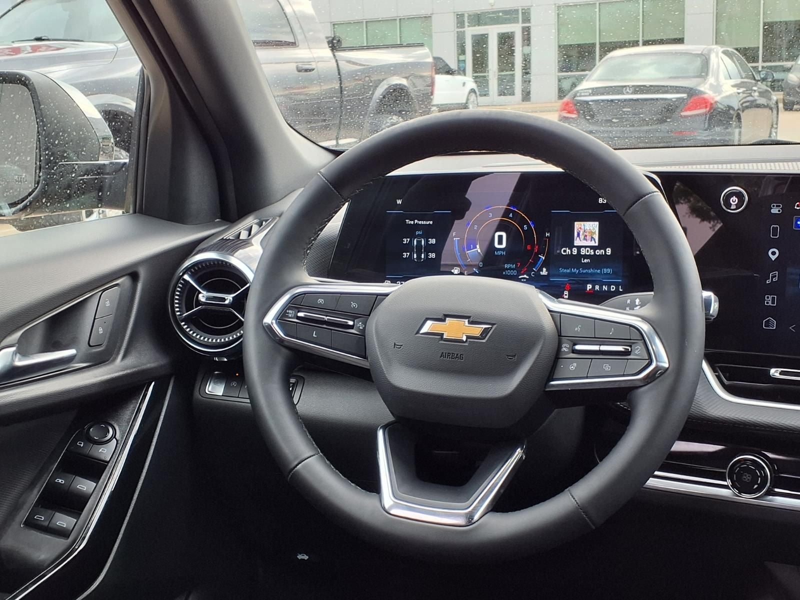 2025 Chevrolet Equinox LT ENHANCED SAFETY