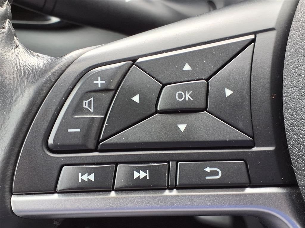 2022 Nissan Sentra SV BLIND-SPOT