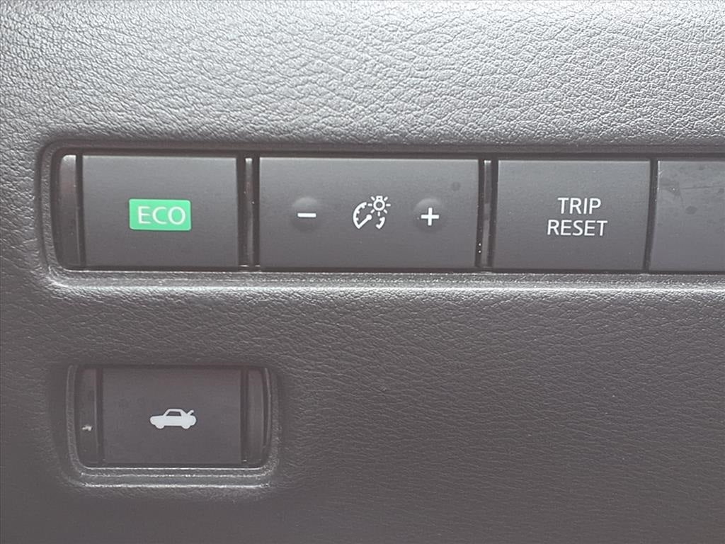 2022 Nissan Sentra SV BLIND-SPOT