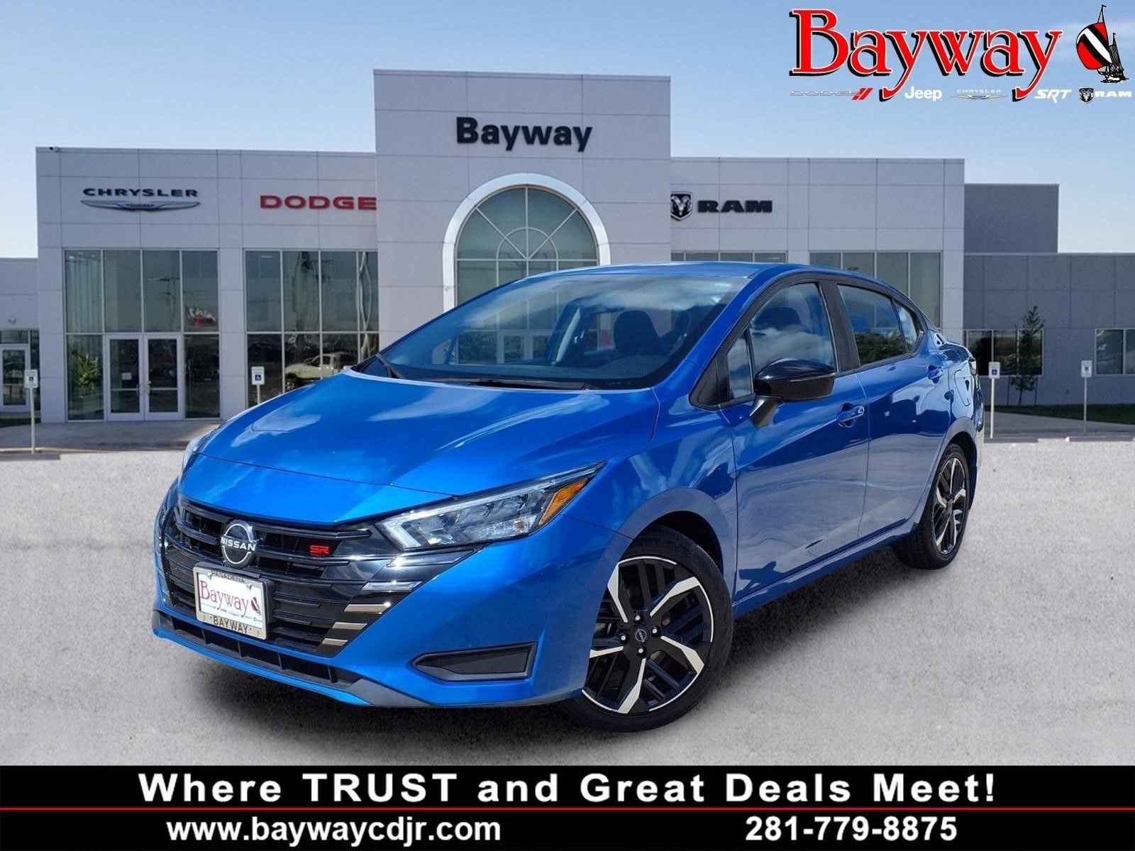 2023 Nissan Versa 1.6 SR LDW & BSW+RCTA