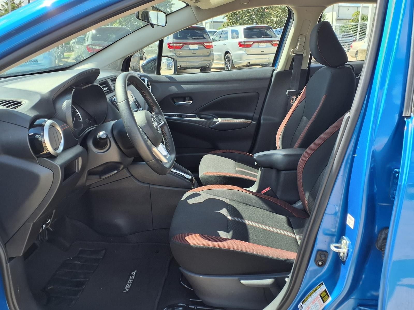 2023 Nissan Versa 1.6 SR LDW & BSW+RCTA