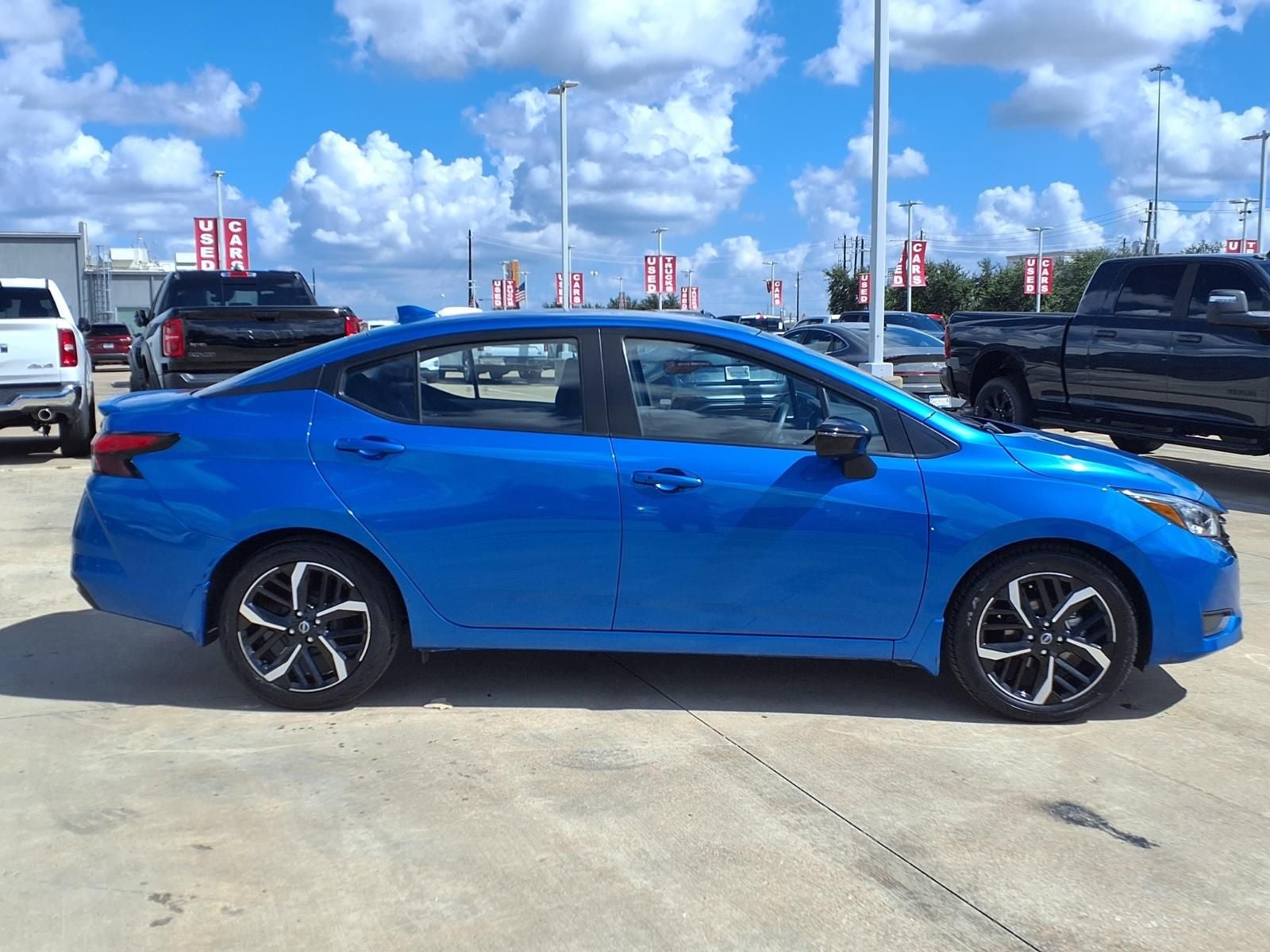 2023 Nissan Versa 1.6 SR LDW & BSW+RCTA