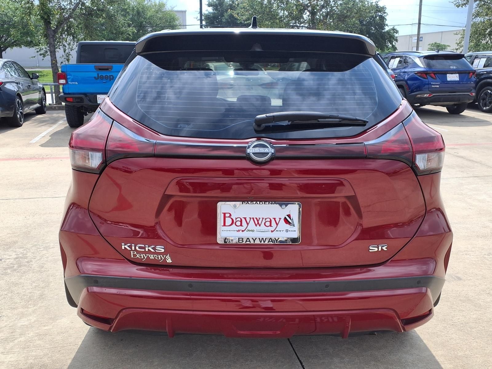 2023 Nissan Kicks SR PREMIUM PKG