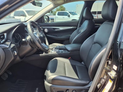 2023 INFINITI QX50 LUXE InTOUCH™ DUAL HD