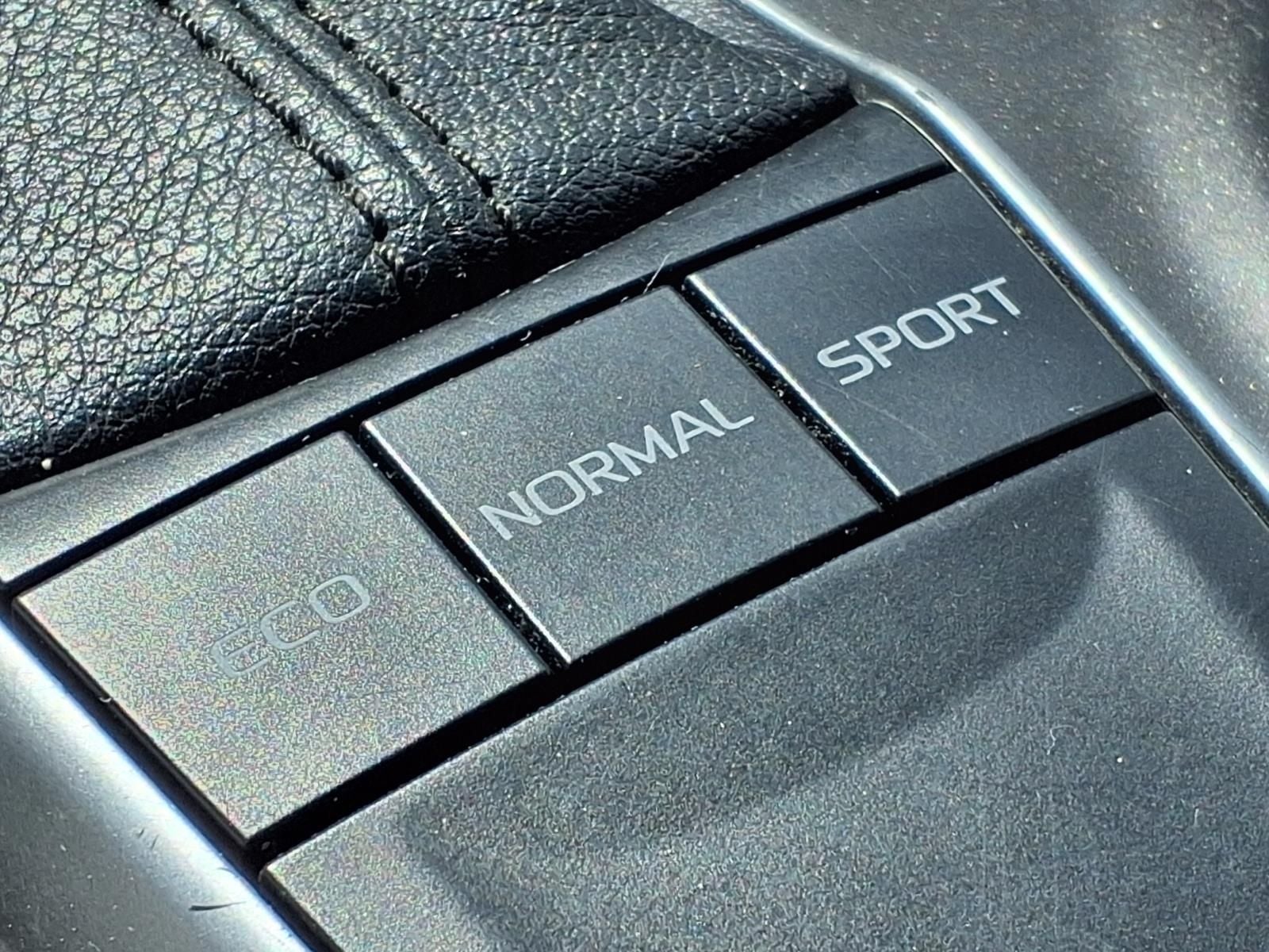 2023 Toyota Camry LE LCA+LTA