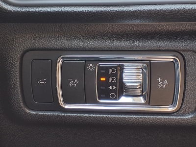 2024 Lincoln Corsair Premiere JET APPEARANCE PKG