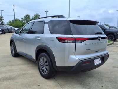 2025 Nissan Pathfinder SV 4WD