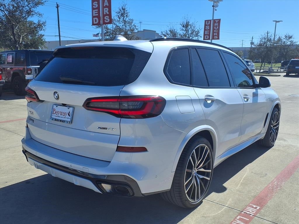 2023 BMW X5 sDrive40i