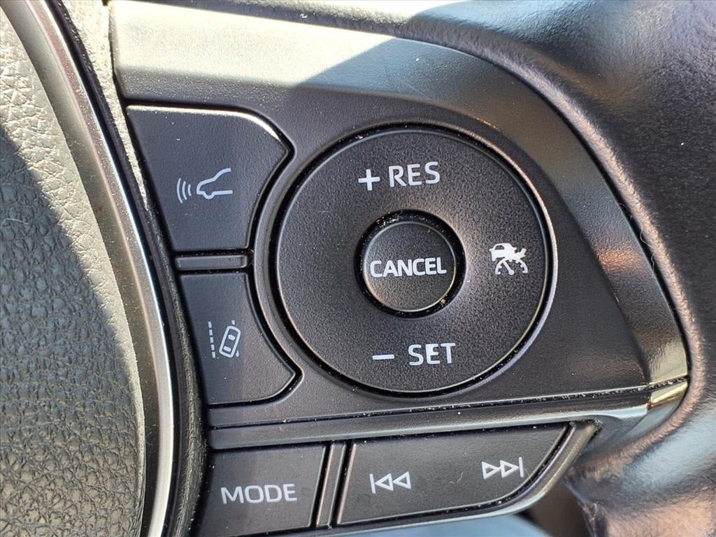 2022 Toyota Corolla Cross XLE PROTECTION PKG