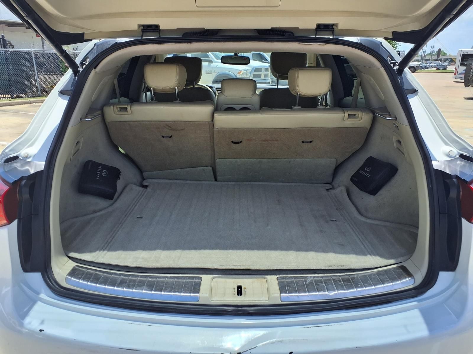 2011 INFINITI FX35 Base BOSE AUDIO & LITERATURE KIT