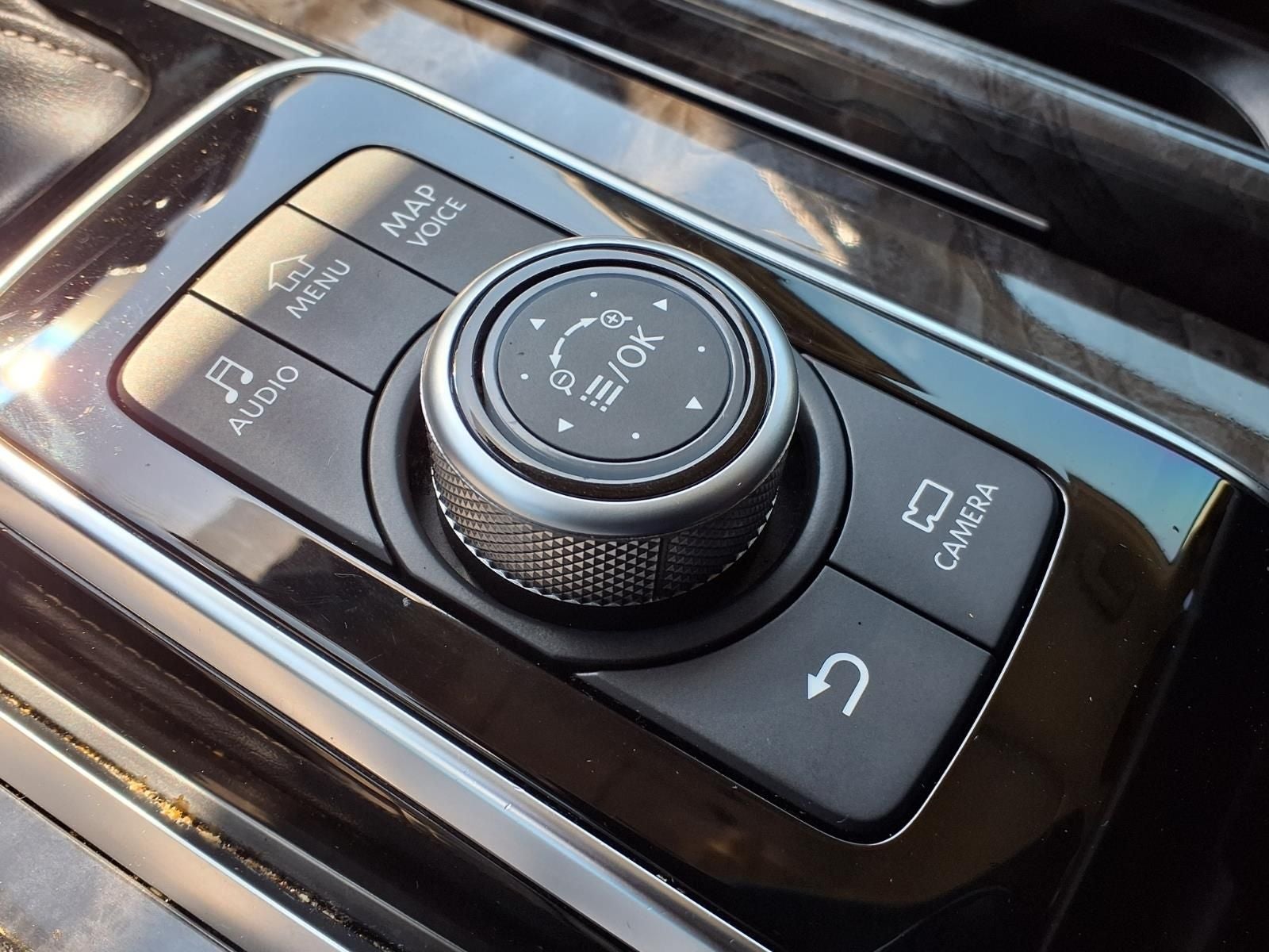 2022 INFINITI QX80 LUXE INTOUCH™