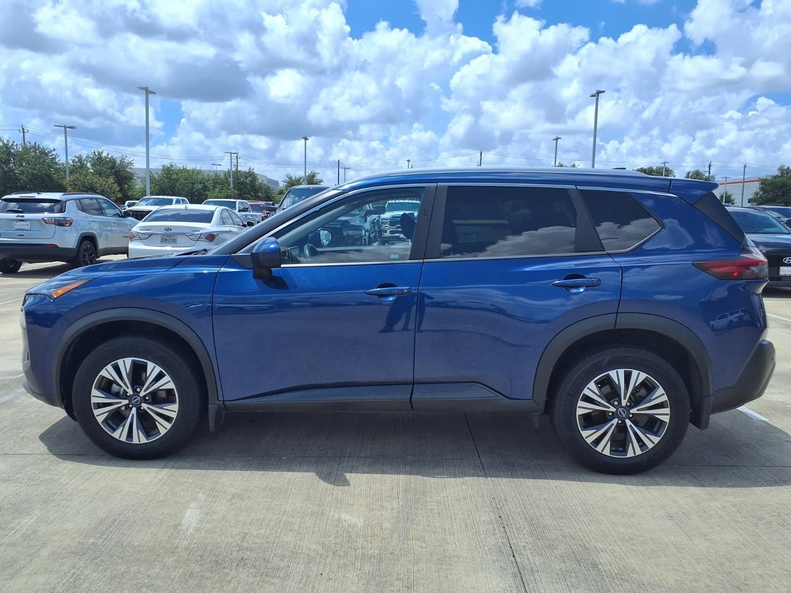 2023 Nissan Rogue SV PREMIUM PKG