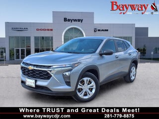 2024 Chevrolet Trax LS 1LS DRIVER CONFIDENCE PKG