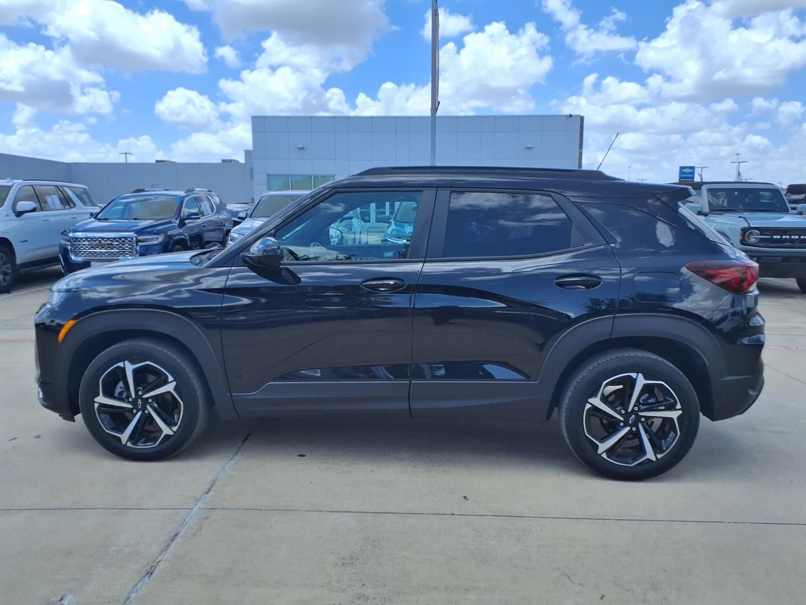 2023 Chevrolet TrailBlazer RS DR. CONFIDENCE & CONVENIENCE PKG