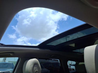 2017 Hyundai Santa Fe Limited Ultimate BLIND-SPOT