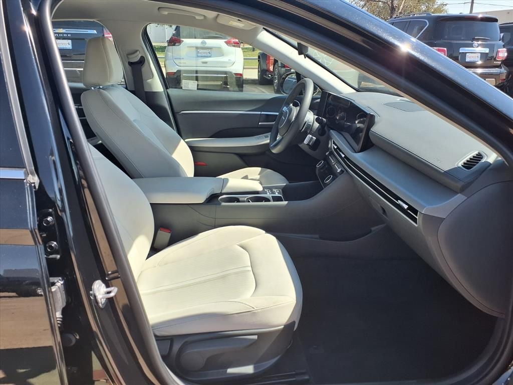 2025 Hyundai Sonata SEL FWD