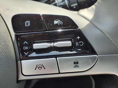 2025 Hyundai Elantra SEL Convenience ULTIMATE RED