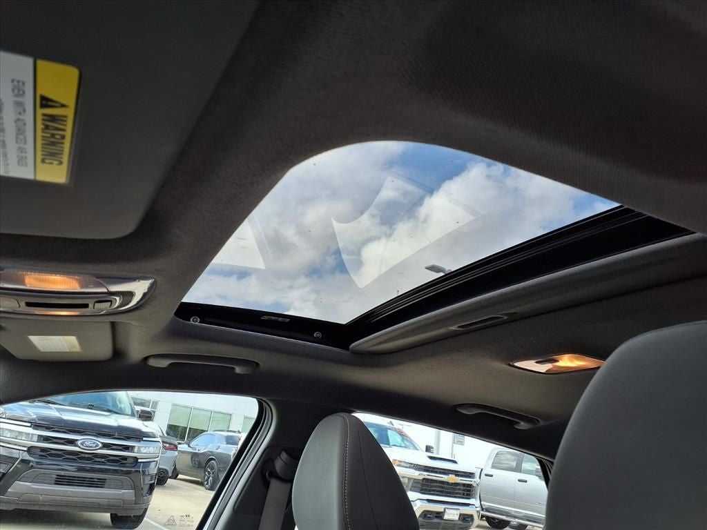 2025 Hyundai Elantra SEL Convenience SERENITY WHT