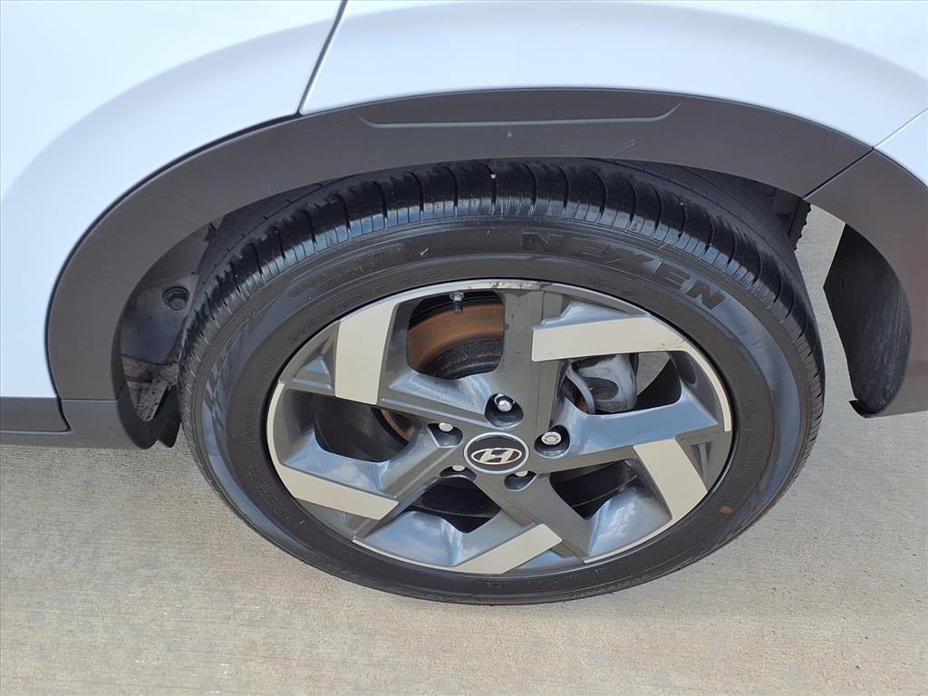 2024 Hyundai Venue SEL