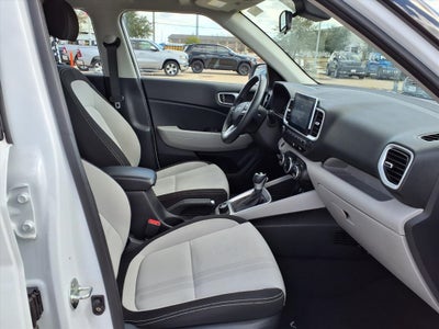 2024 Hyundai Venue SEL