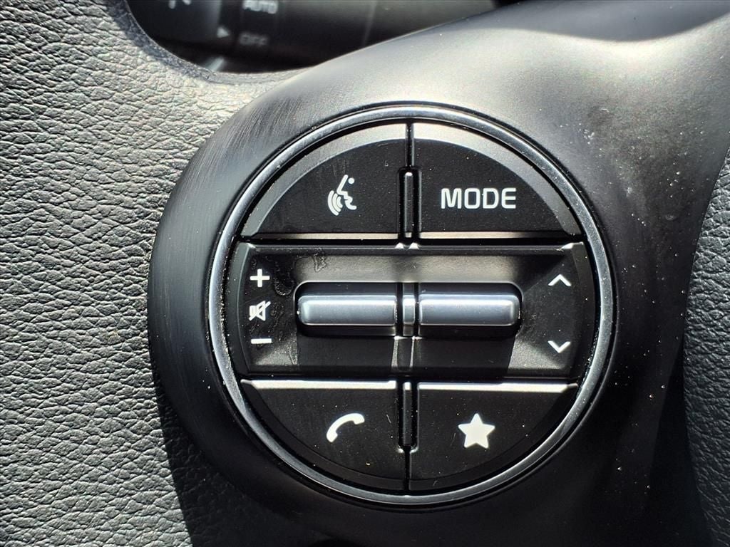 2025 Kia Soul LX TECH PKG