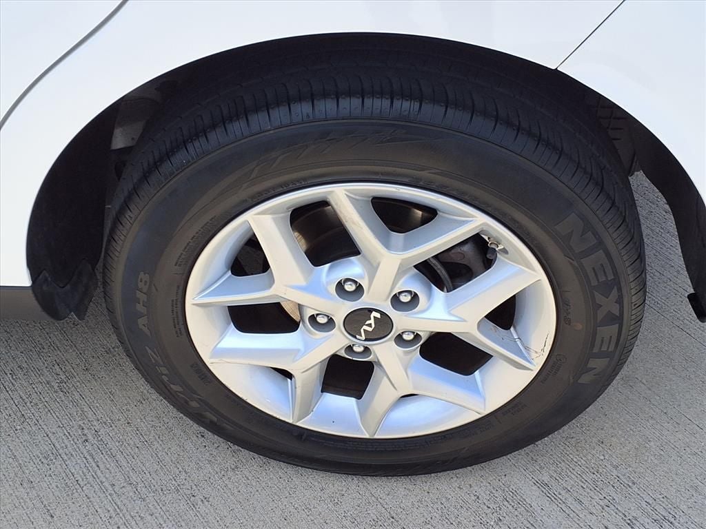 2025 Kia Soul LX TECH PKG