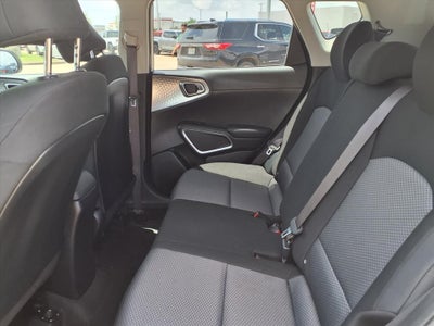 2025 Kia Soul LX TECH PKG