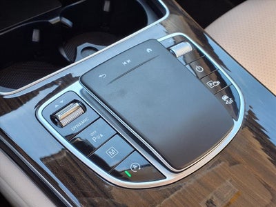 2022 Mercedes-Benz GLC 300 GLC 300