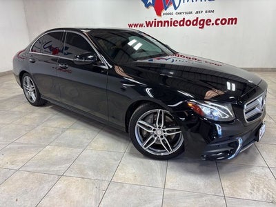 2017 Mercedes-Benz E 300 E 300